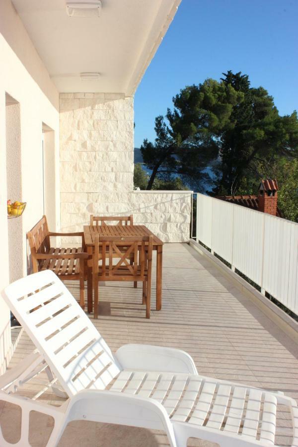 Apartments Juric Brodarica  Exterior photo